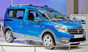 Dacia prezintă la Paris versiunile Stepway ale modelelor Lodgy şi Dokker